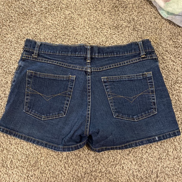 Jean shorts - Picture 3 of 3